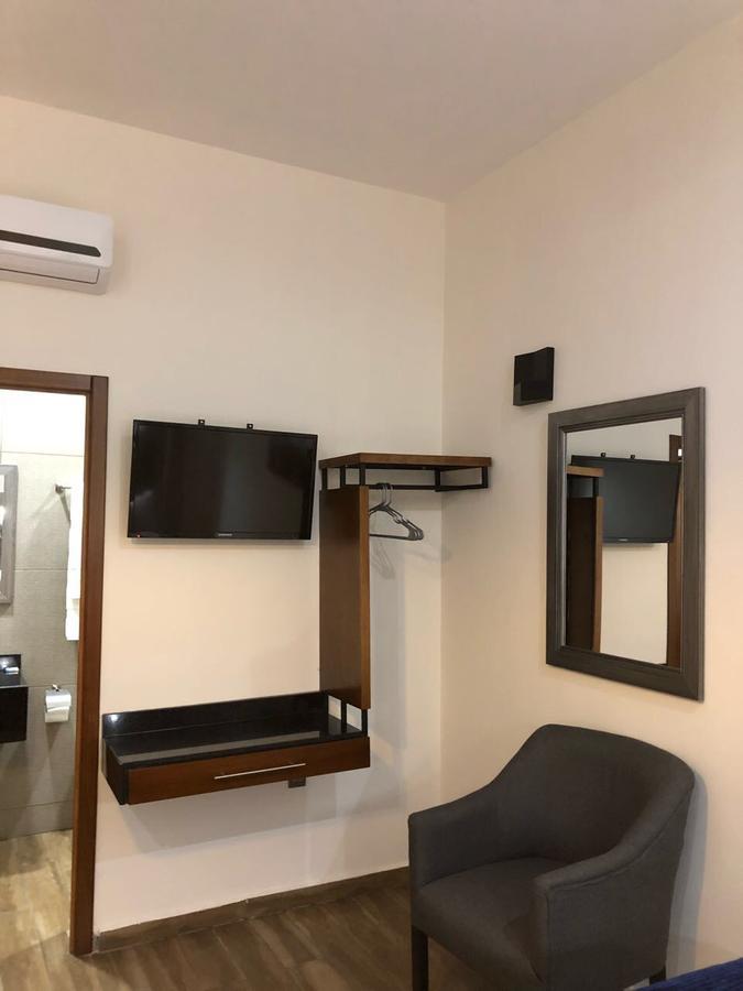 סן חואן דה לוס לאגוס Gold Palace Hotel מראה חיצוני תמונה