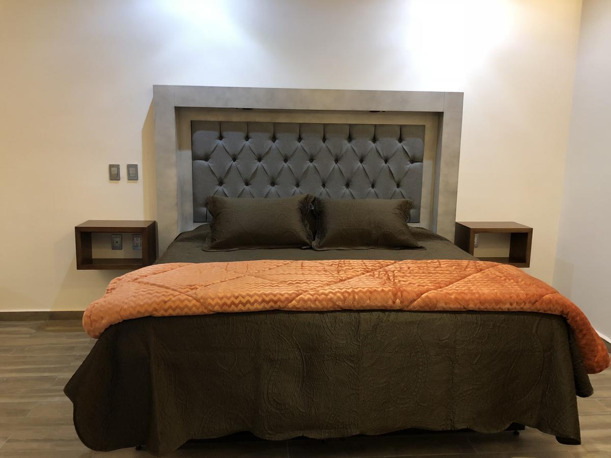 סן חואן דה לוס לאגוס Gold Palace Hotel מראה חיצוני תמונה