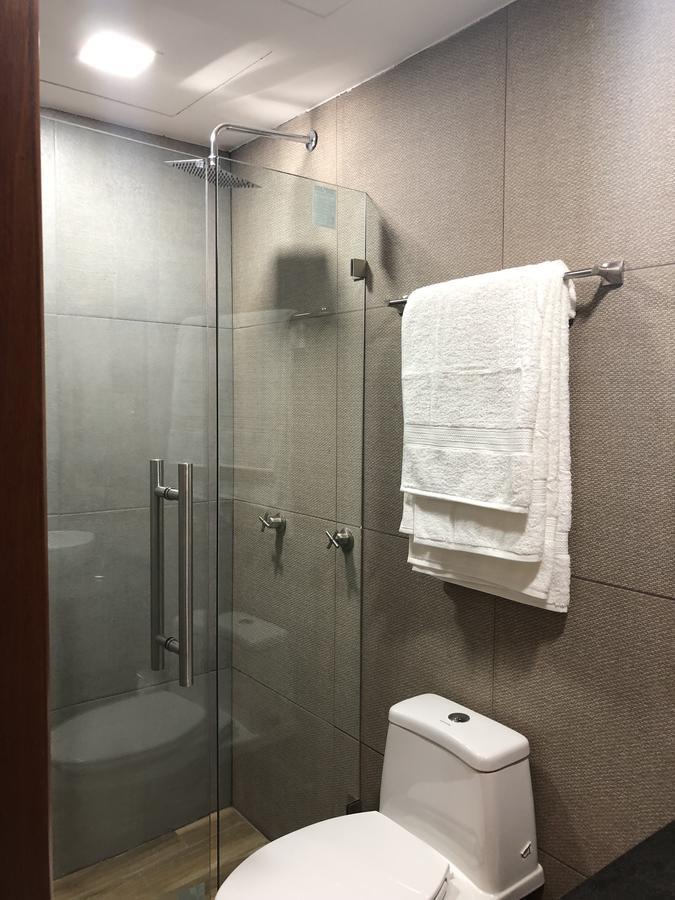 סן חואן דה לוס לאגוס Gold Palace Hotel מראה חיצוני תמונה